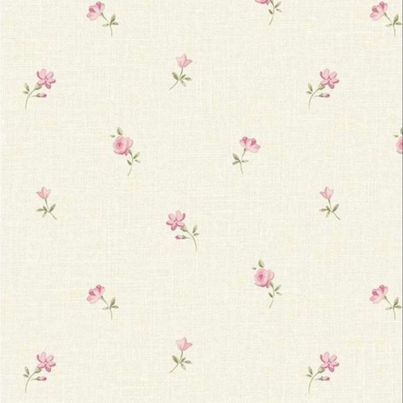 Meet your Posher, Jessica - Picture 1 of 2